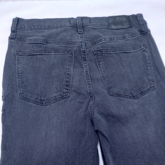Madewell Roadtripper Faded Black Jeans, size 28 - Picture 7 of 14